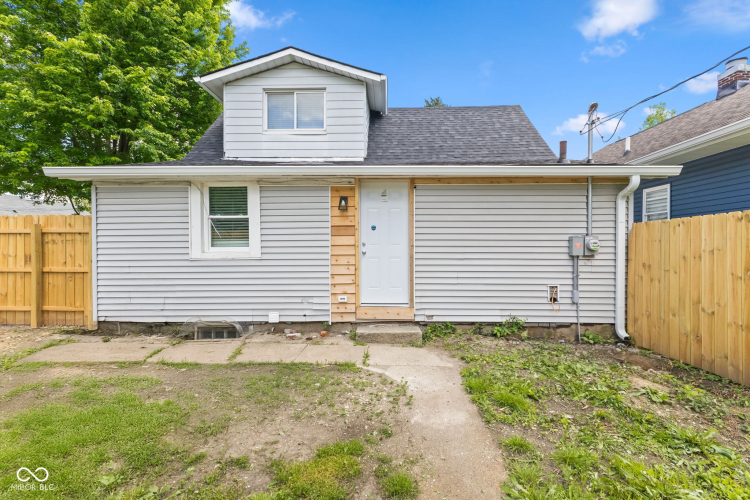 Listing Image 38