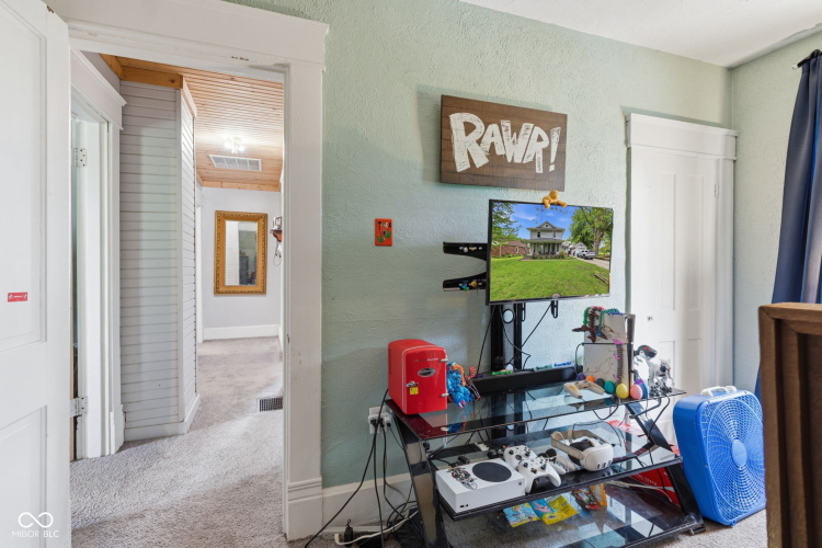 Listing Image 42