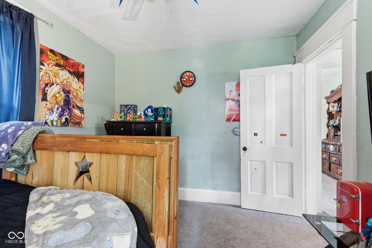 Listing Image 43