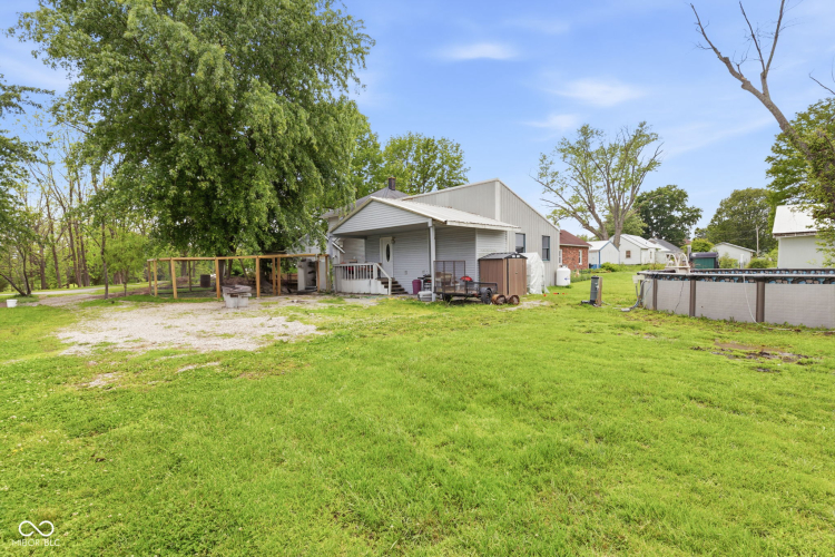 Listing Image 52