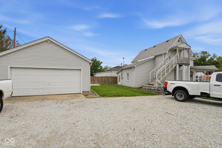 Listing Image 24
