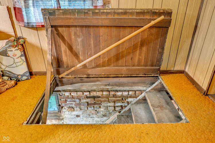 Listing Image 25