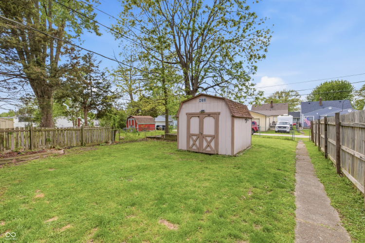 Listing Image 19