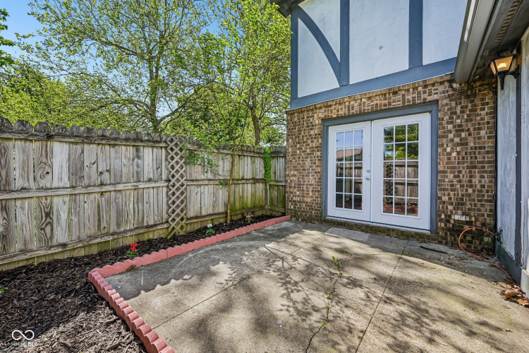 Listing Image 24