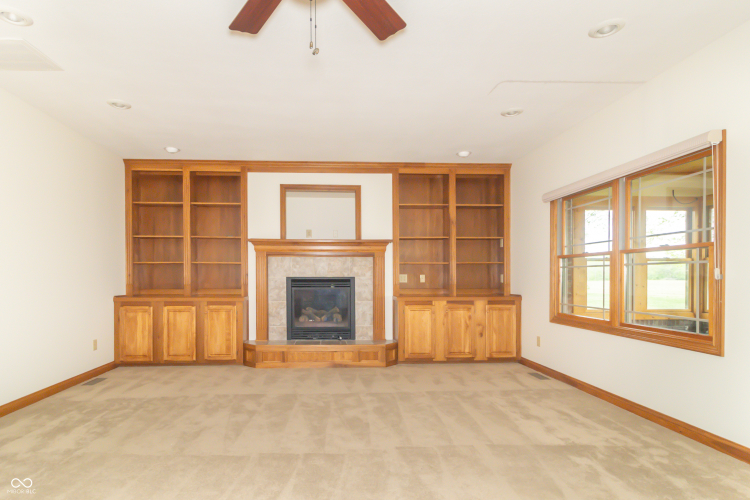 Listing Image 25