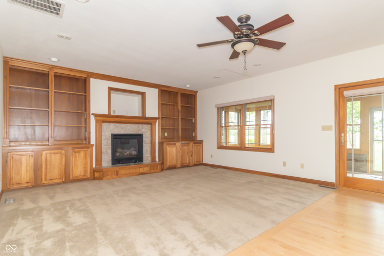 Listing Image 29