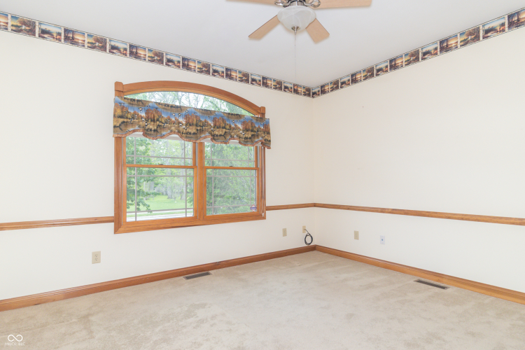 Listing Image 41