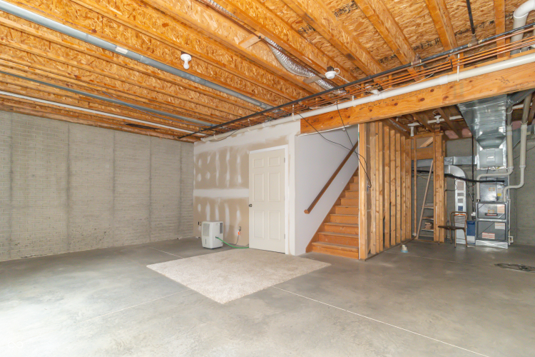 Listing Image 57