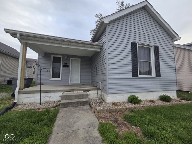Listing Image 16