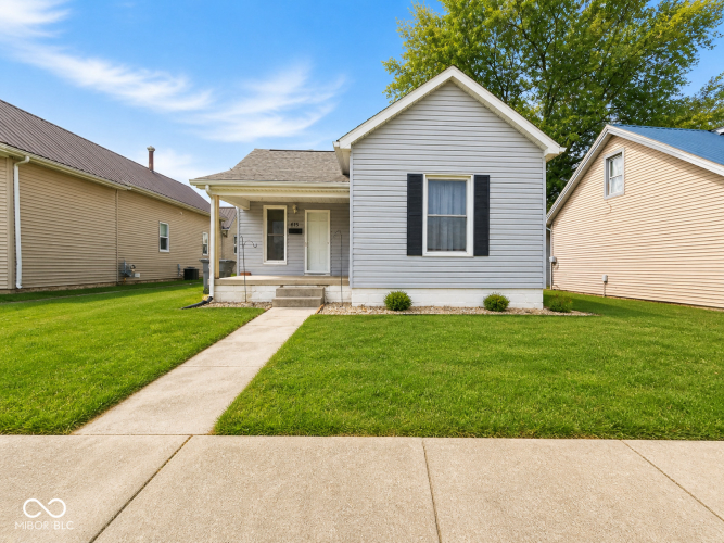 Listing Image 3