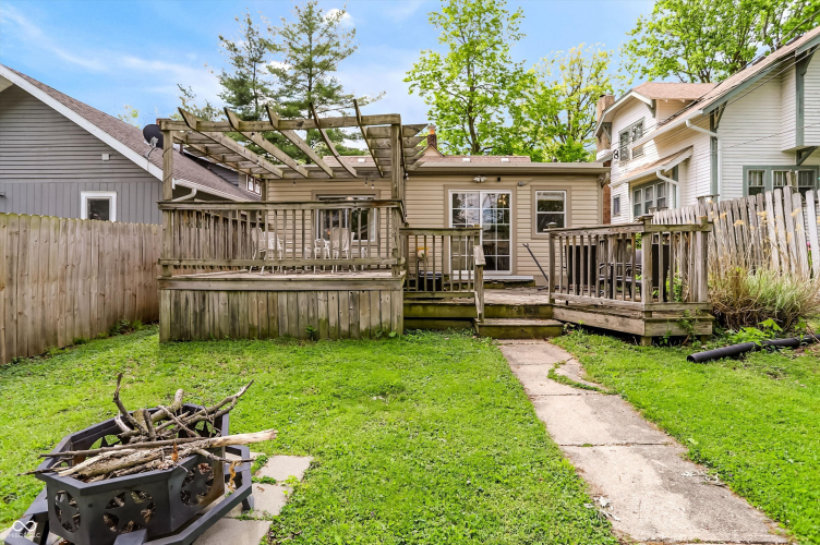 Listing Image 44