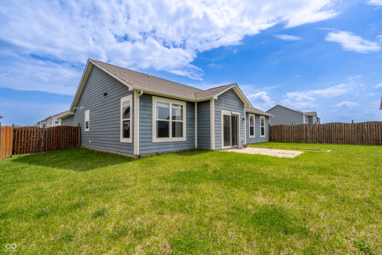 Listing Image 29