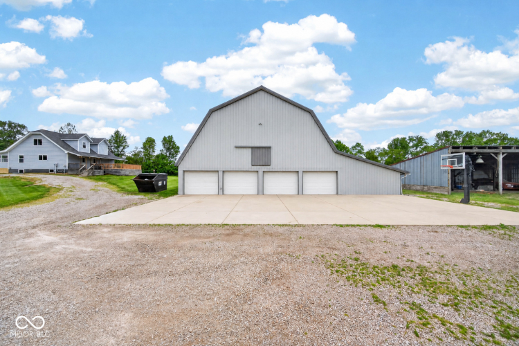 Listing Image 63