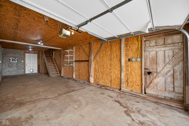 Listing Image 76