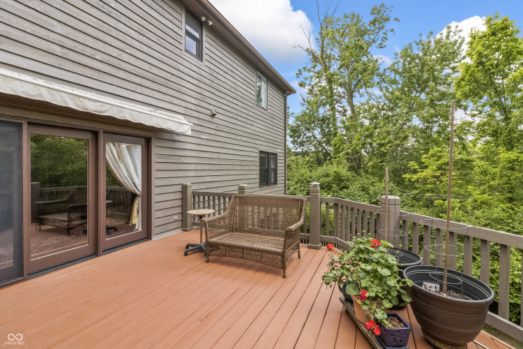 Listing Image 46