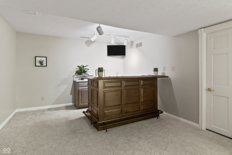 Listing Image 51