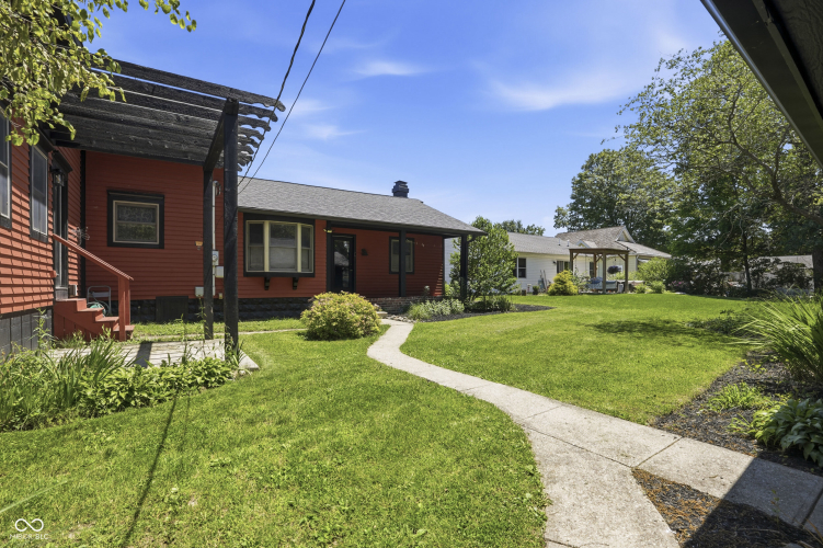 Listing Image 16