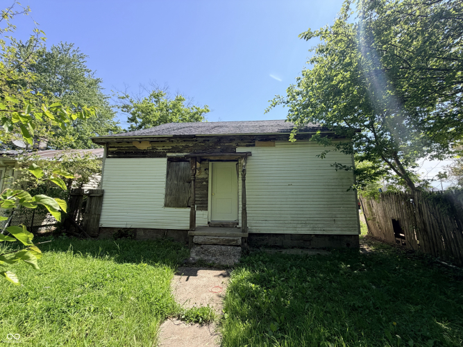 Listing Image 3