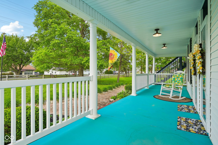 Listing Image 7
