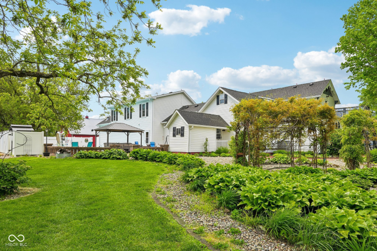 Listing Image 82