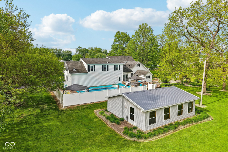 Listing Image 85