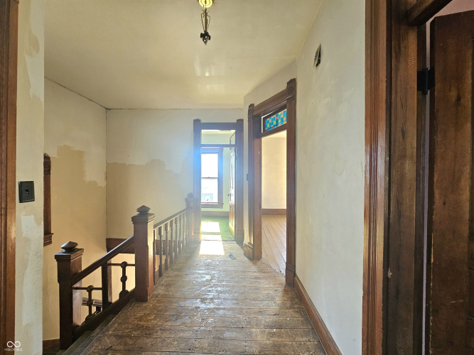 Listing Image 27