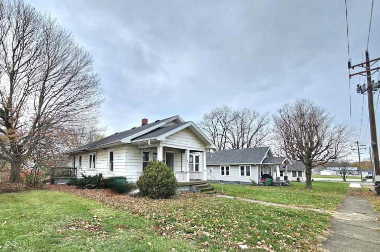 Listing Image 17