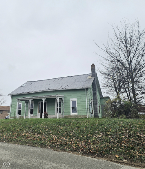Listing Image 4