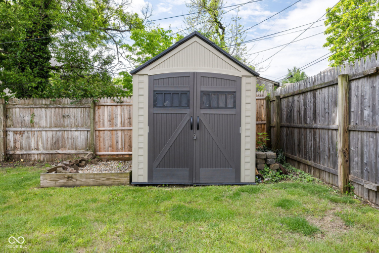 Listing Image 52