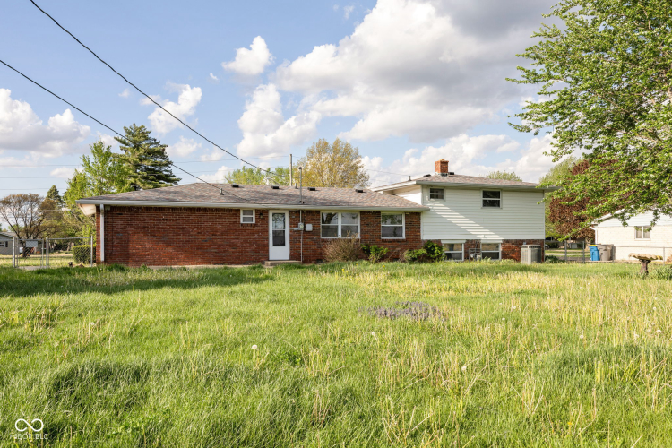 Listing Image 42