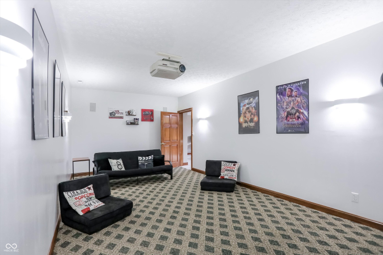 Listing Image 53