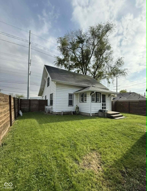 Listing Image 18