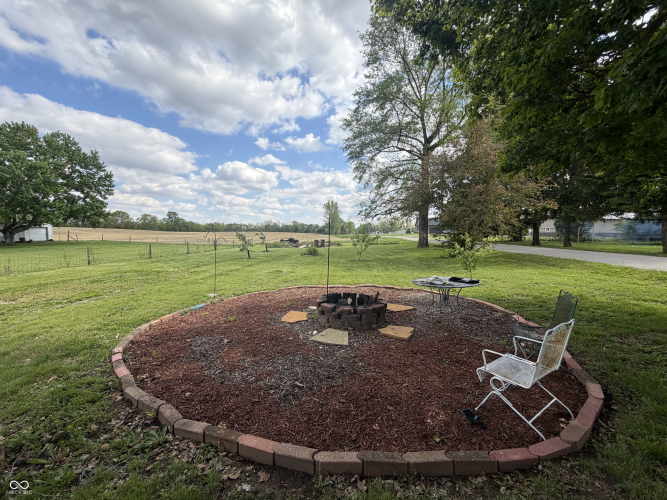 Listing Image 39