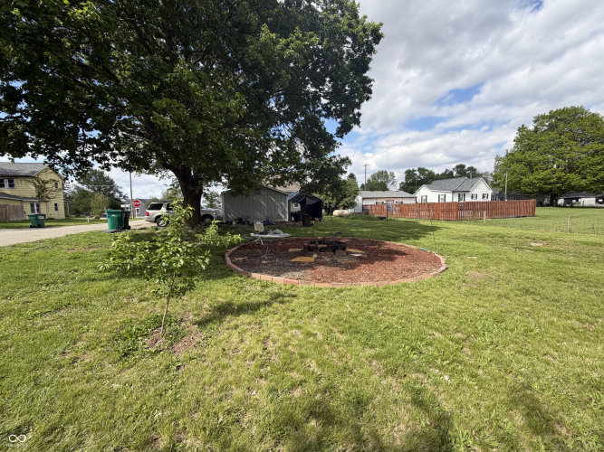 Listing Image 41