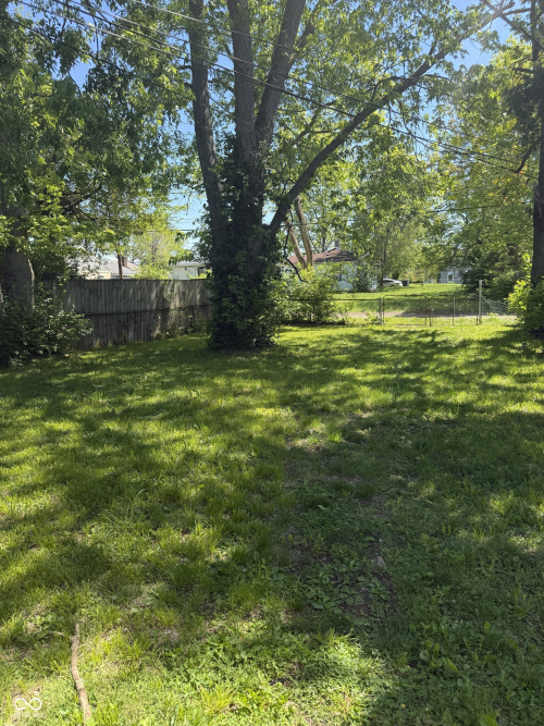Listing Image 9