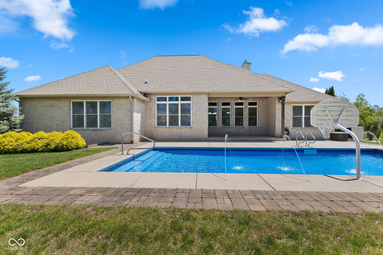 Listing Image 57