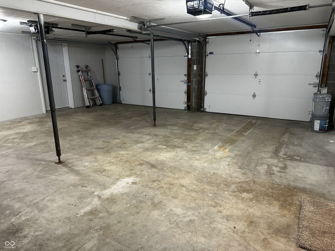 Listing Image 38