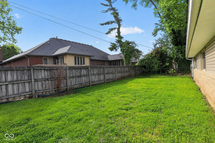 Listing Image 21