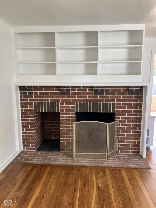 Listing Image 14