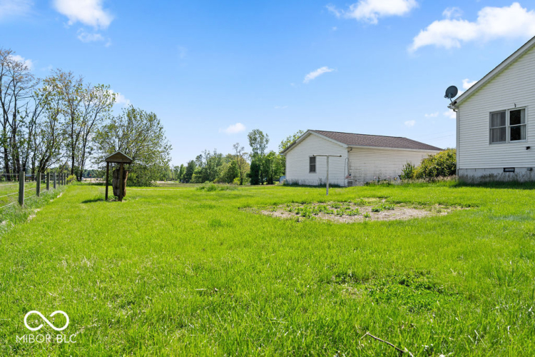 Listing Image 58