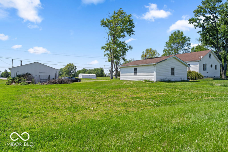 Listing Image 76