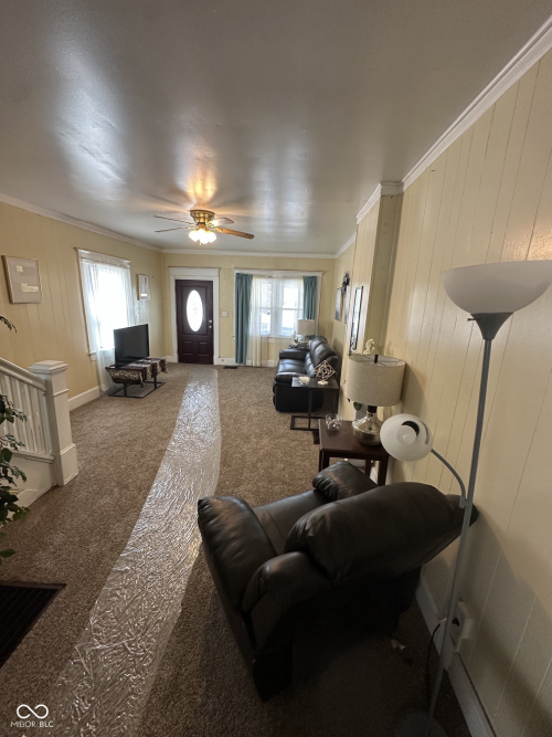 Listing Image 5