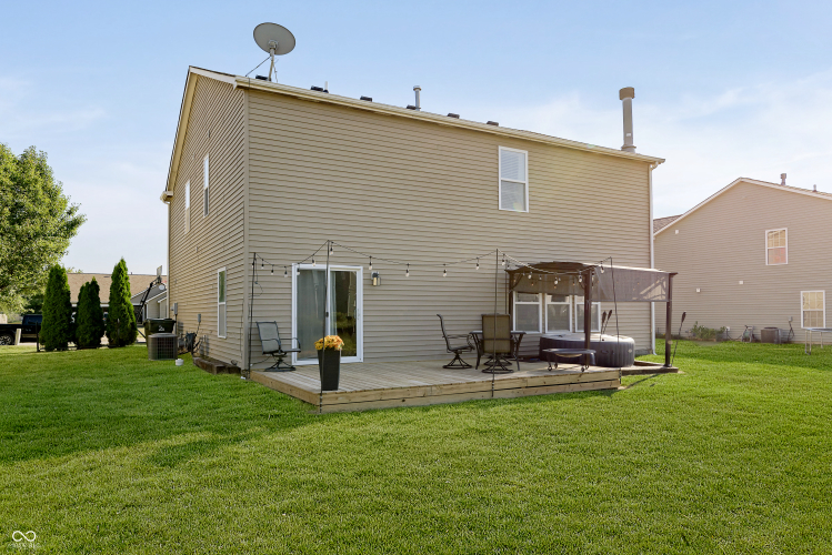 Listing Image 24