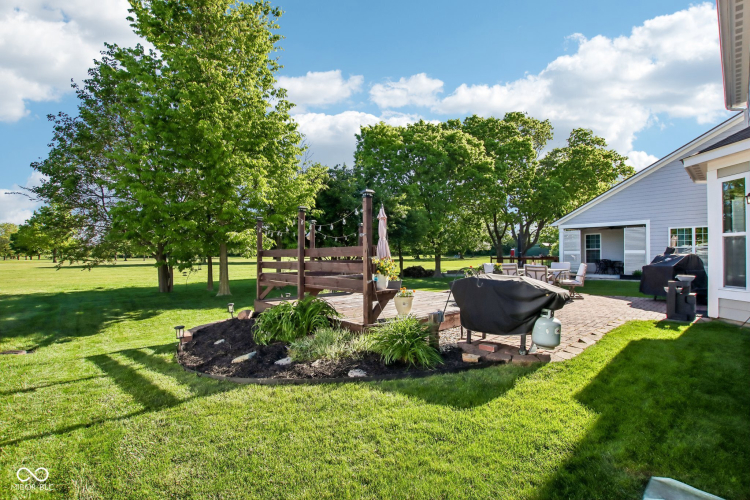 Listing Image 44