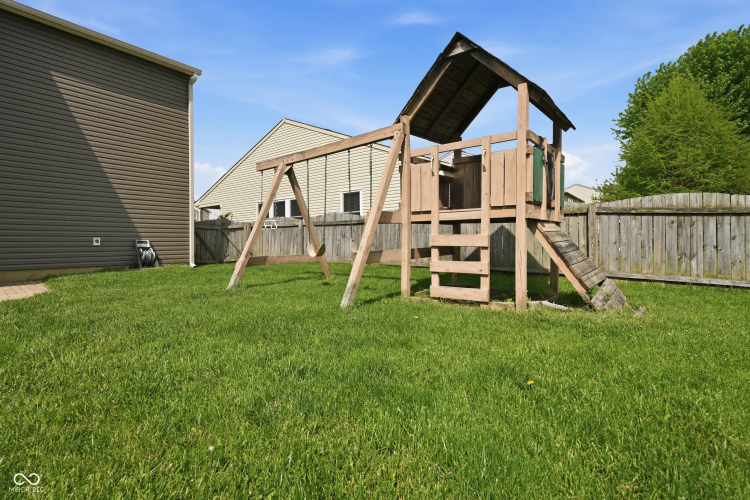 Listing Image 37