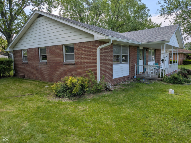 Listing Image 6