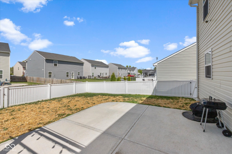 Listing Image 22