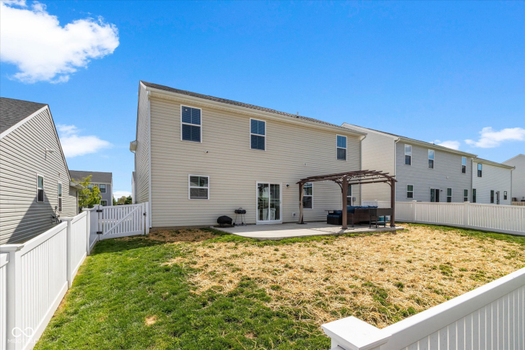 Listing Image 24