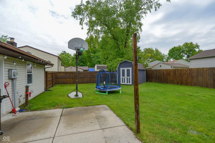 Listing Image 14
