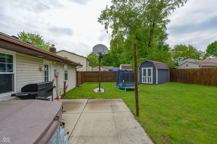Listing Image 17